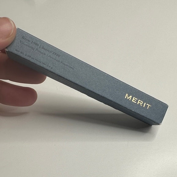 MERIT Brow 1980 Volumizing Pomade - minimalist beauty - Picture 3 of 9